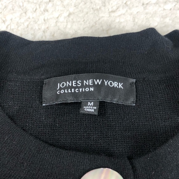 Jones New York 📌 medium NWT black cape jacket, heavy material one top button - Picture 9 of 9